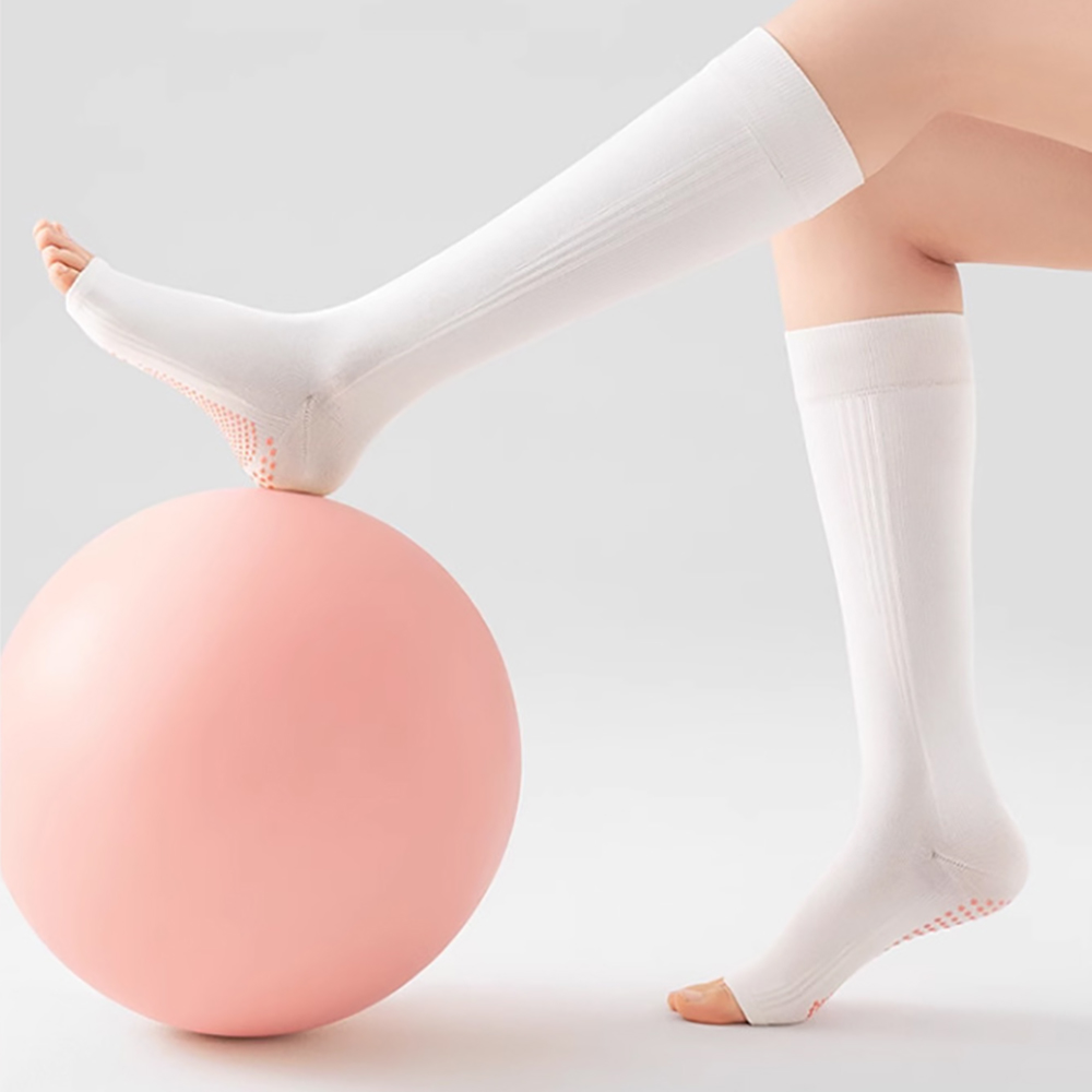 جوارب يوغا احترافية مفتوحة الأ - مراجعة Pilates & Yoga Vida وسعره