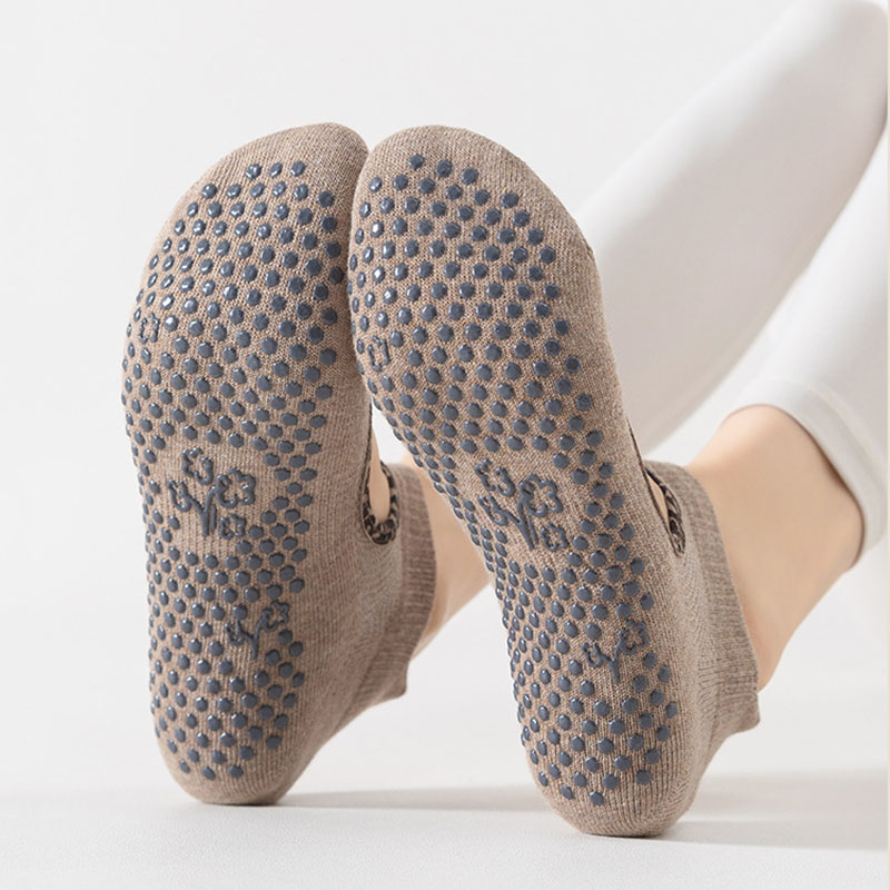جوارب يوغا نسائية من السيليكون - مراجعة Medias Para Pilates Y Yoga وسعره